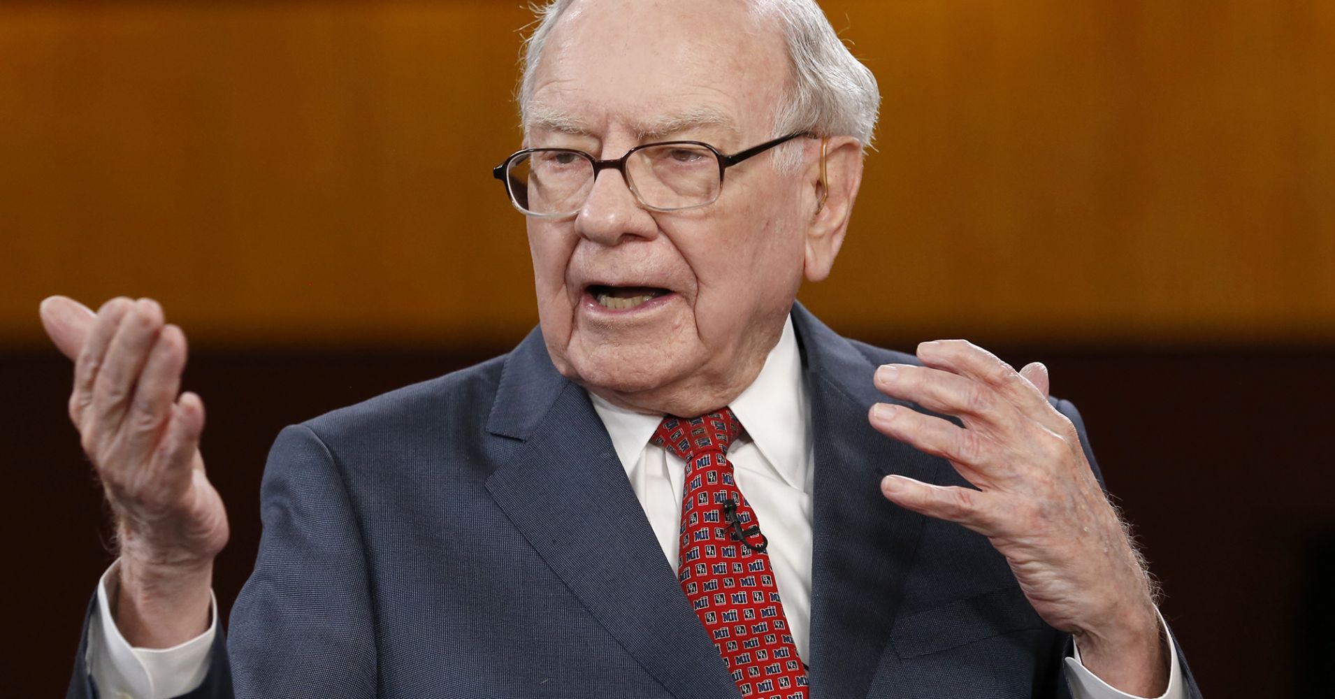 Warren buffett deals jewelry business