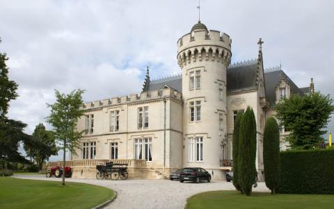 Bordeauxâ€™s Legendary ChÃ¢teaux Are Now Open for Meals and 